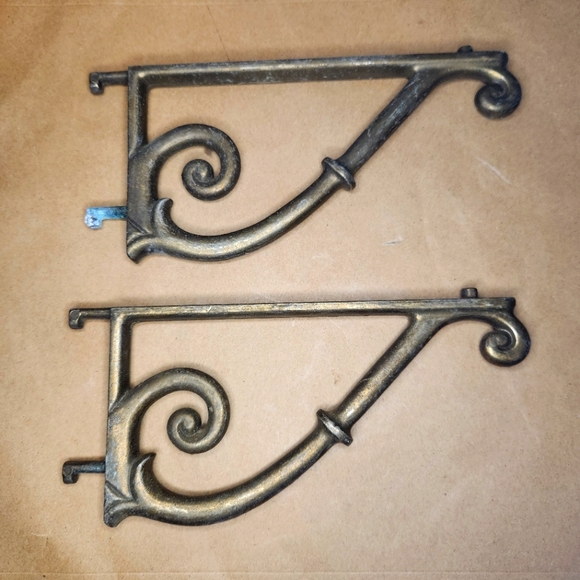 Ornate Vintage Solid Brass Shelf Brackets Scroll Corbel? Heavy Set Of 2 - Picture 1 of 6